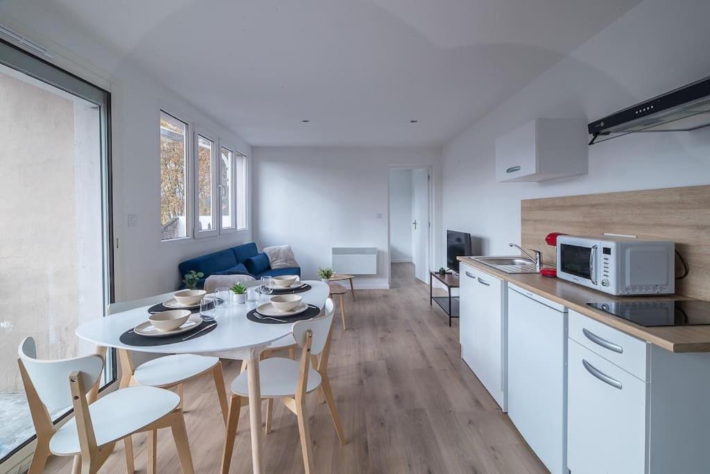 Le Scandinave - Tarbes Centre Екстер'єр фото